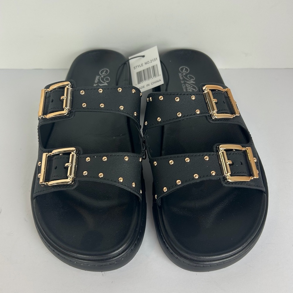 NWT Niki Slip On Sandals Women's 7 Black Wide Strap Gold Buckle Studded Sandals
